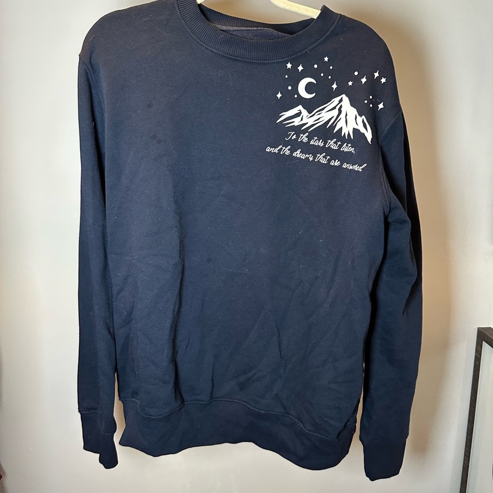 Goodfellow & Co Navy Crewneck Sweater with Mountain Design
